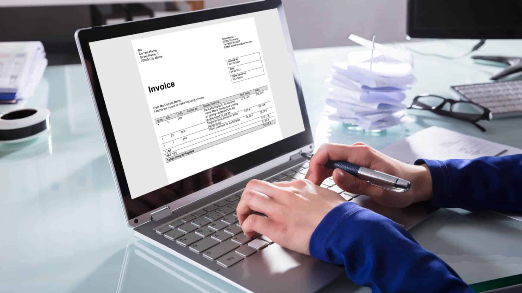 digitally_transform_your_business_with_E-invoicing